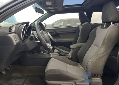 2015 Scion Tc Base из США, поврежденный, VIN JTKJF5C72FJ001171